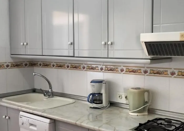 Апартаменты Carmina Apartment, Disfruta Del Sol Y Del Relax! Торевьиа